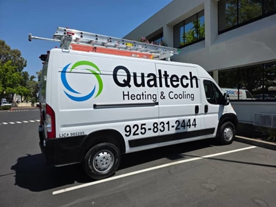 Vehicle Graphics & Wraps Photo